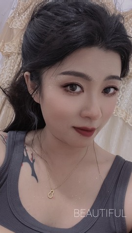 小雅ღ金牌代理丶➹的图片