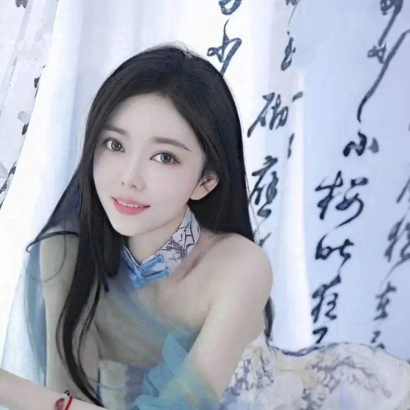 ღ娜娜ぃ安静唱歌🍀的主播海报
