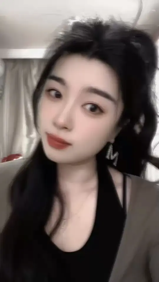 谁说我白瘦漂亮，我就
