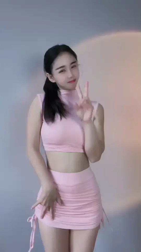 大家都有宝宝，我是谁