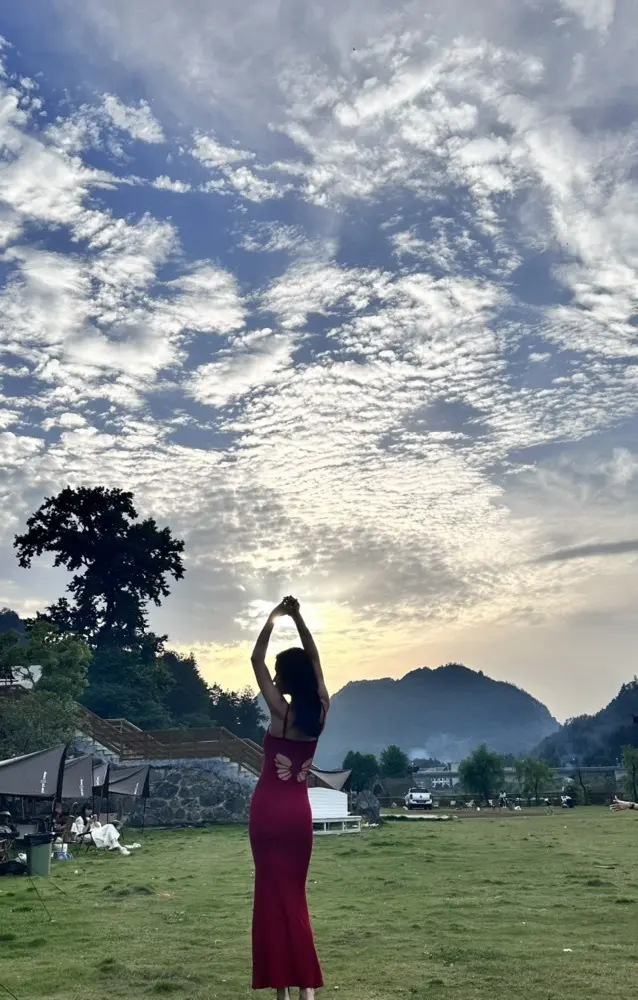 安玥暂休的主播照片
