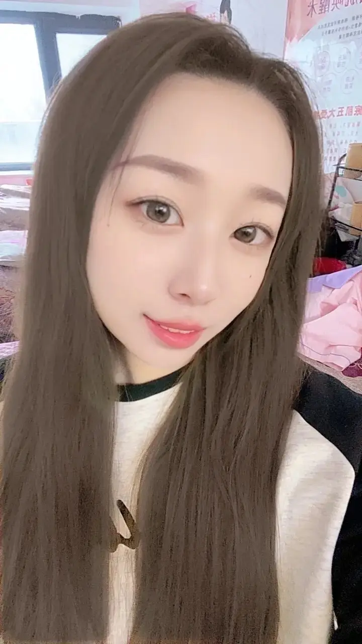 7静待花开的主播照片