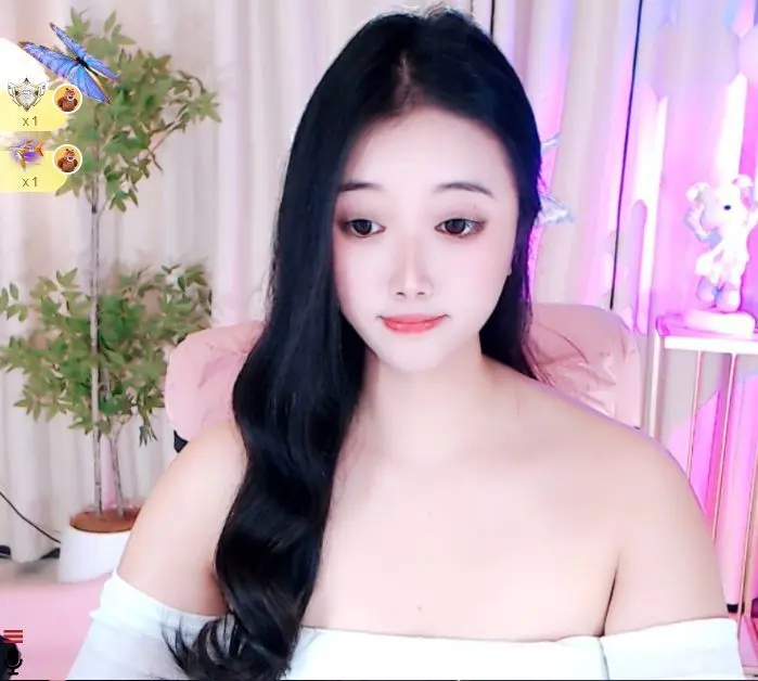 瘦瘦酱暂休的主播照片