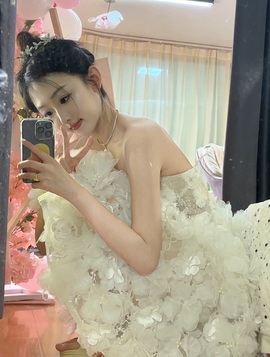 李梦怡.的图片