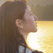 二两桃花醉今生的用户头像