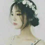 新人艾莎