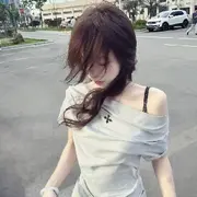 念念吖.