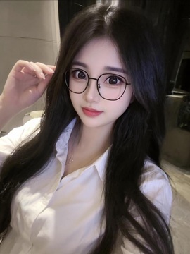 Sevenღ七七⁷⁷的图片