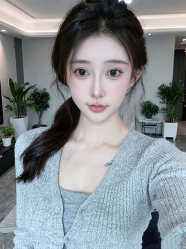 新来的抱抱馨💌的图片