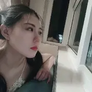 久月饿死了