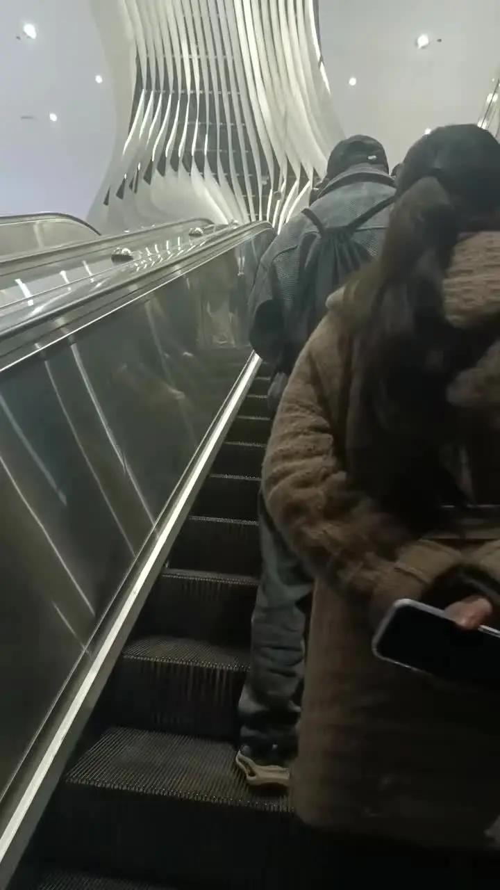人真多