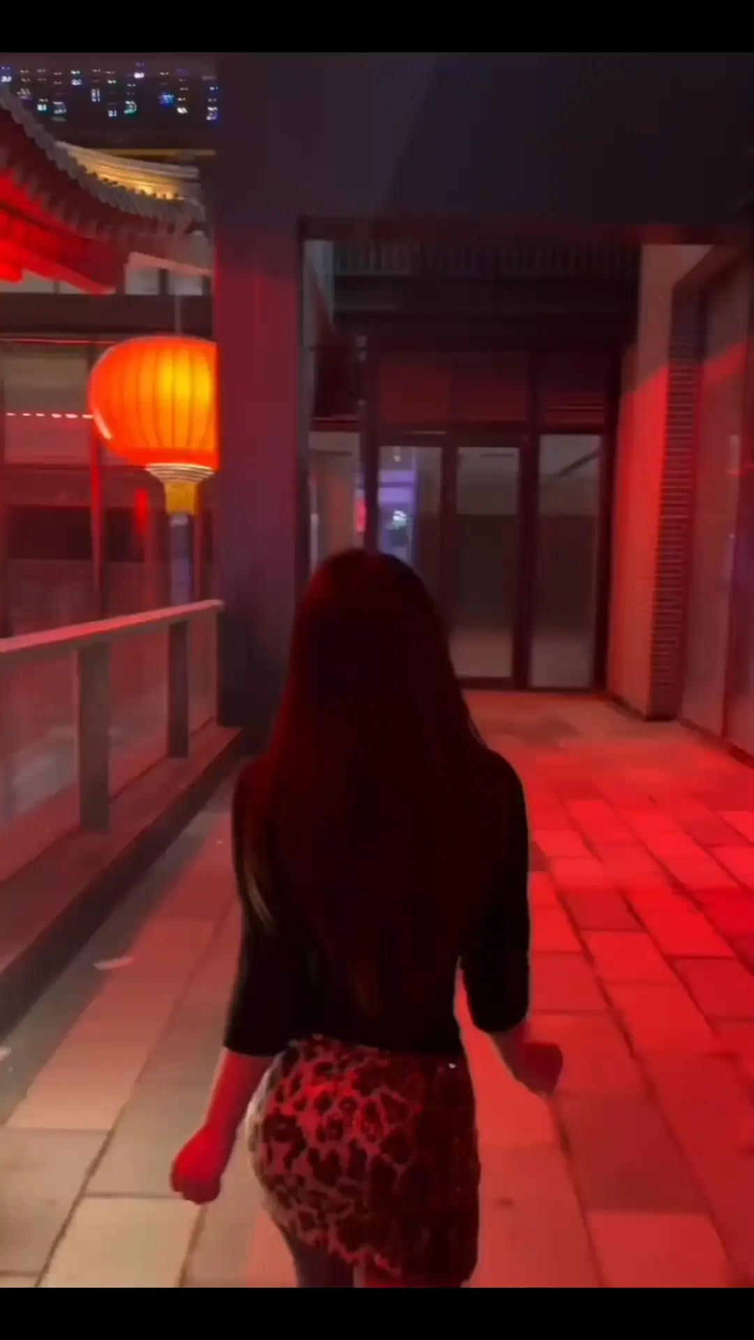 👀👀