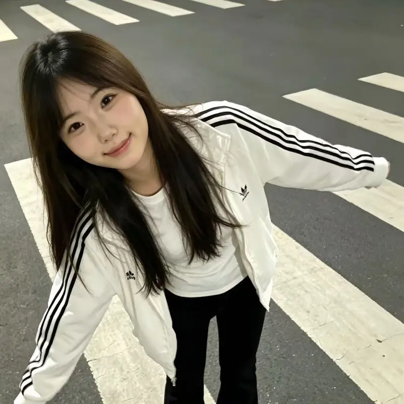 妍妍（好色）的主播海报