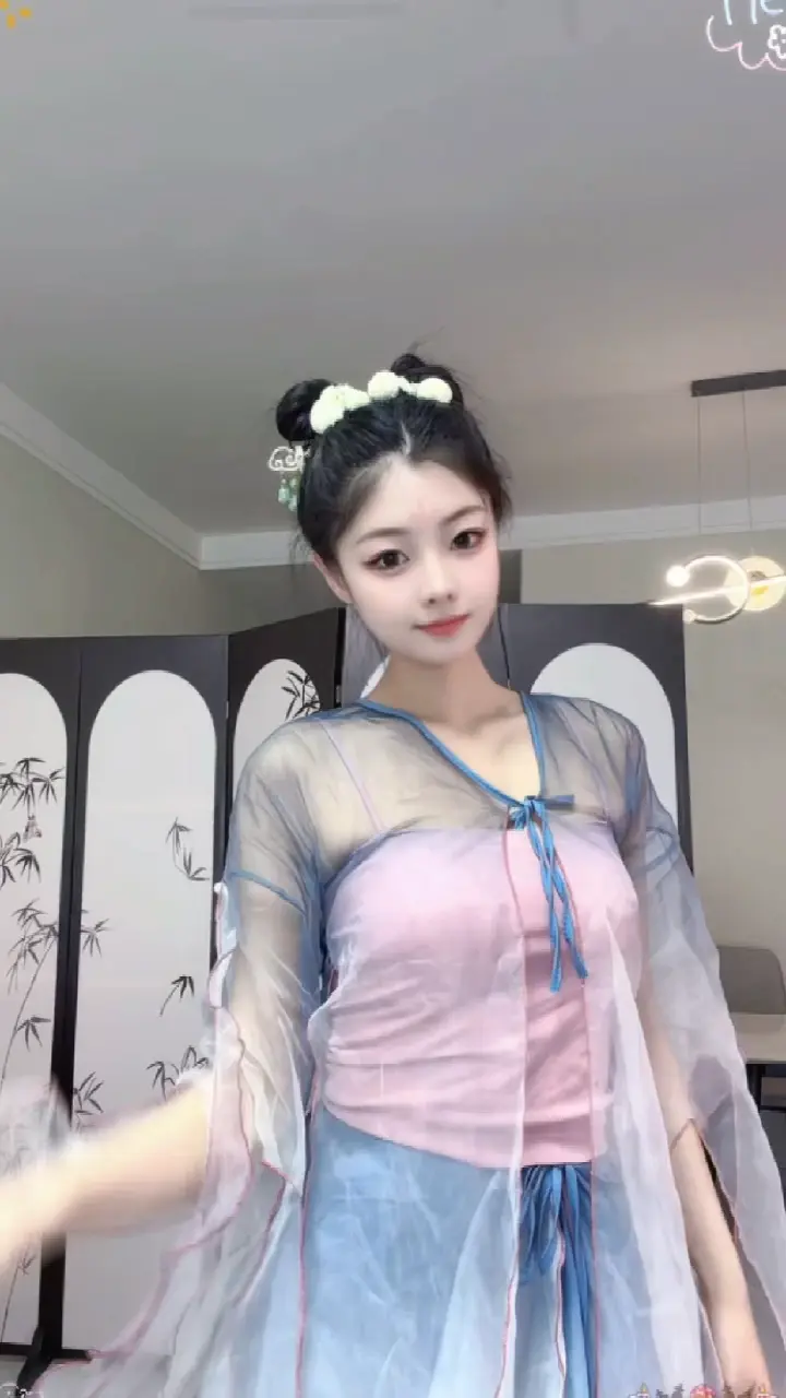 /媚眼