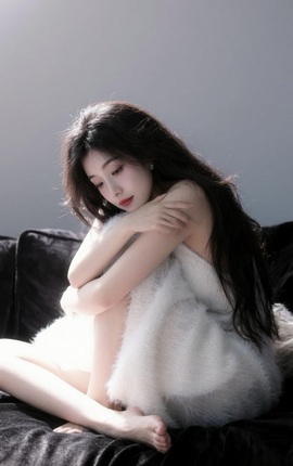 馨儿💕求投喂的图片