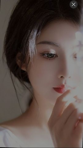 冰魄璐儿主播照片