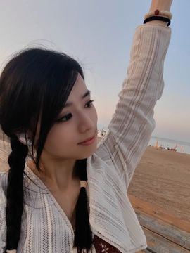 爱笑🌺好运常伴左右的图片