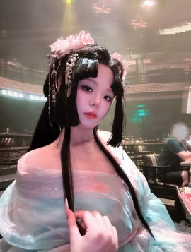小绵饱饱主播照片