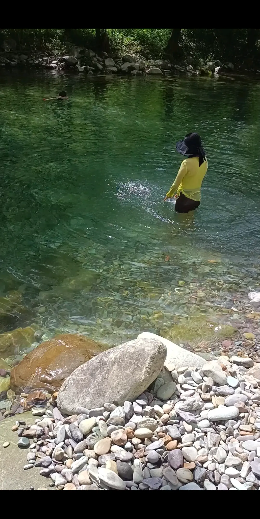 青山绿水 艳阳天~