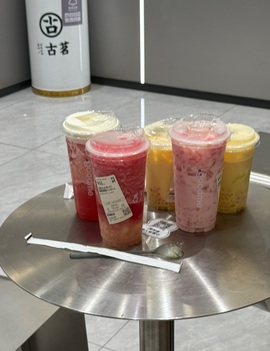 萌新碎碎念有点饿的图片