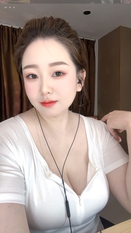 新人—如嫣🐱🎤主播照片