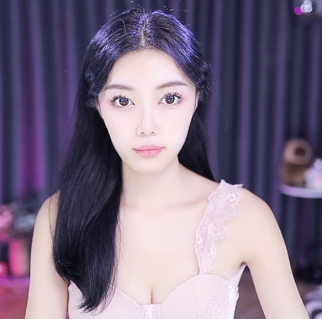 朵朵。。的主播照片