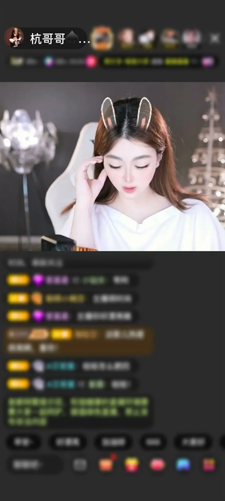 幸福的是不管多久，只要我在都是你的首选~