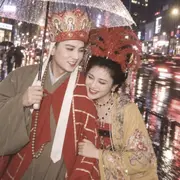 跌落神坛的神