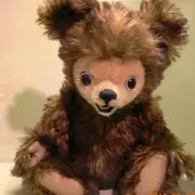 一只楚楚熊☆