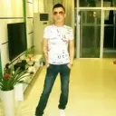 沾血的玫瑰、美丽动人